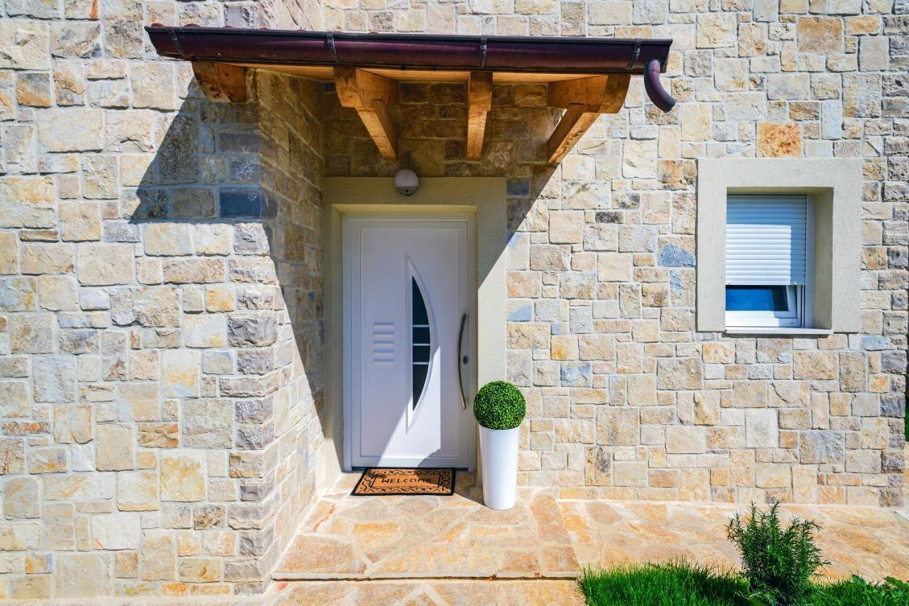 Luxury Stone Villa With Pool - Brisevo Eksteriør billede